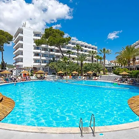 Leonardo Royal Ibiza Santa Eulalia Szálloda 4*