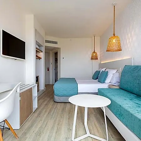 Leonardo Royal Ibiza Santa Eulalia Szálloda