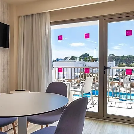 Szálloda Leonardo Royal Ibiza Santa Eulalia 4*